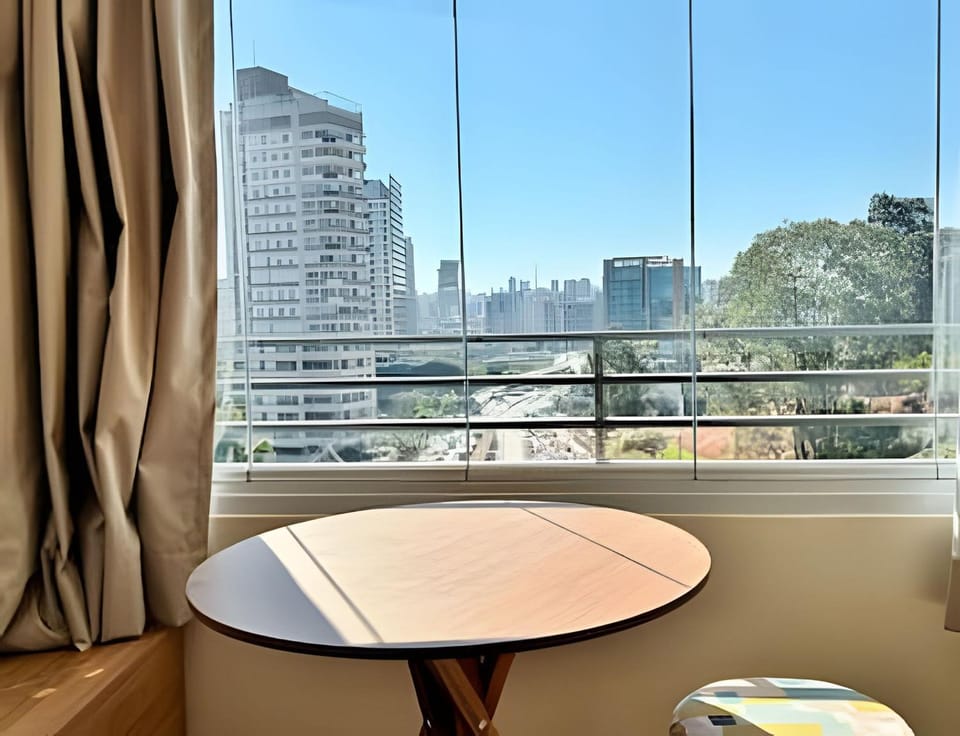 Apto c/ piscina, academia, próx metrô (602) Apartment in Sao Paulo City