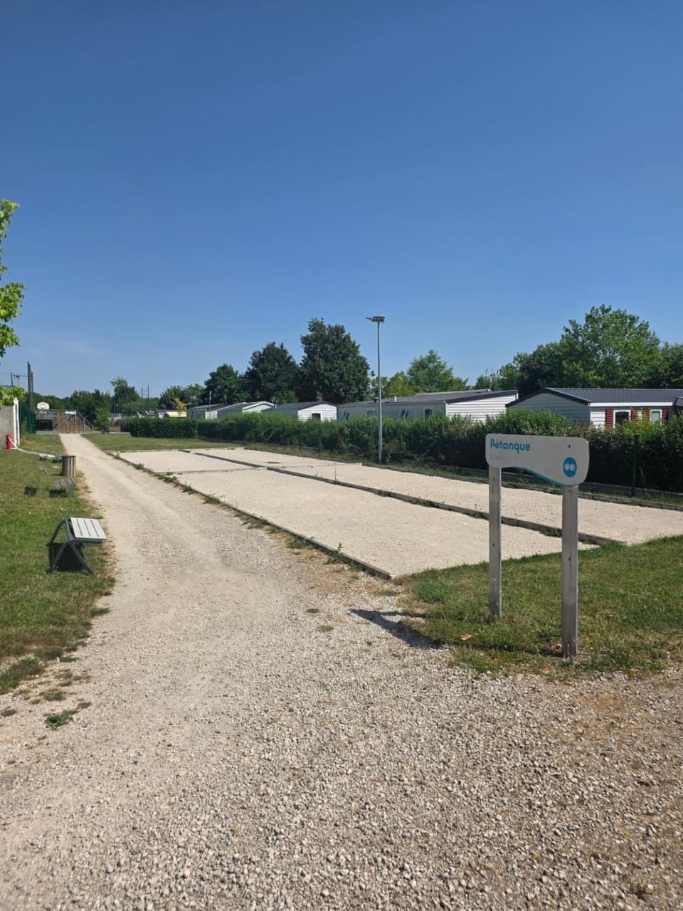 Mobil Home confort 6 personnes Campground/ 
RV Resort in Centre-Val de Loire