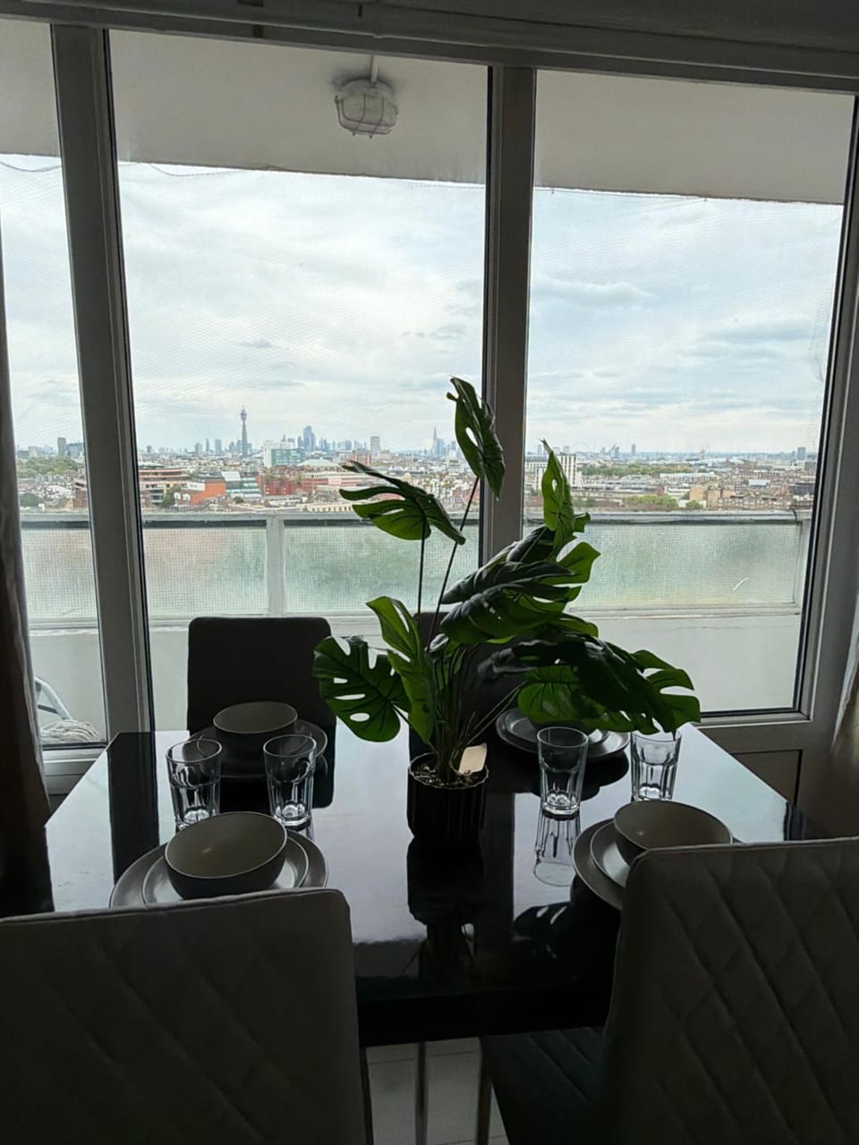 View (from property/room), Balcony/Terrace, Living room, Dining area