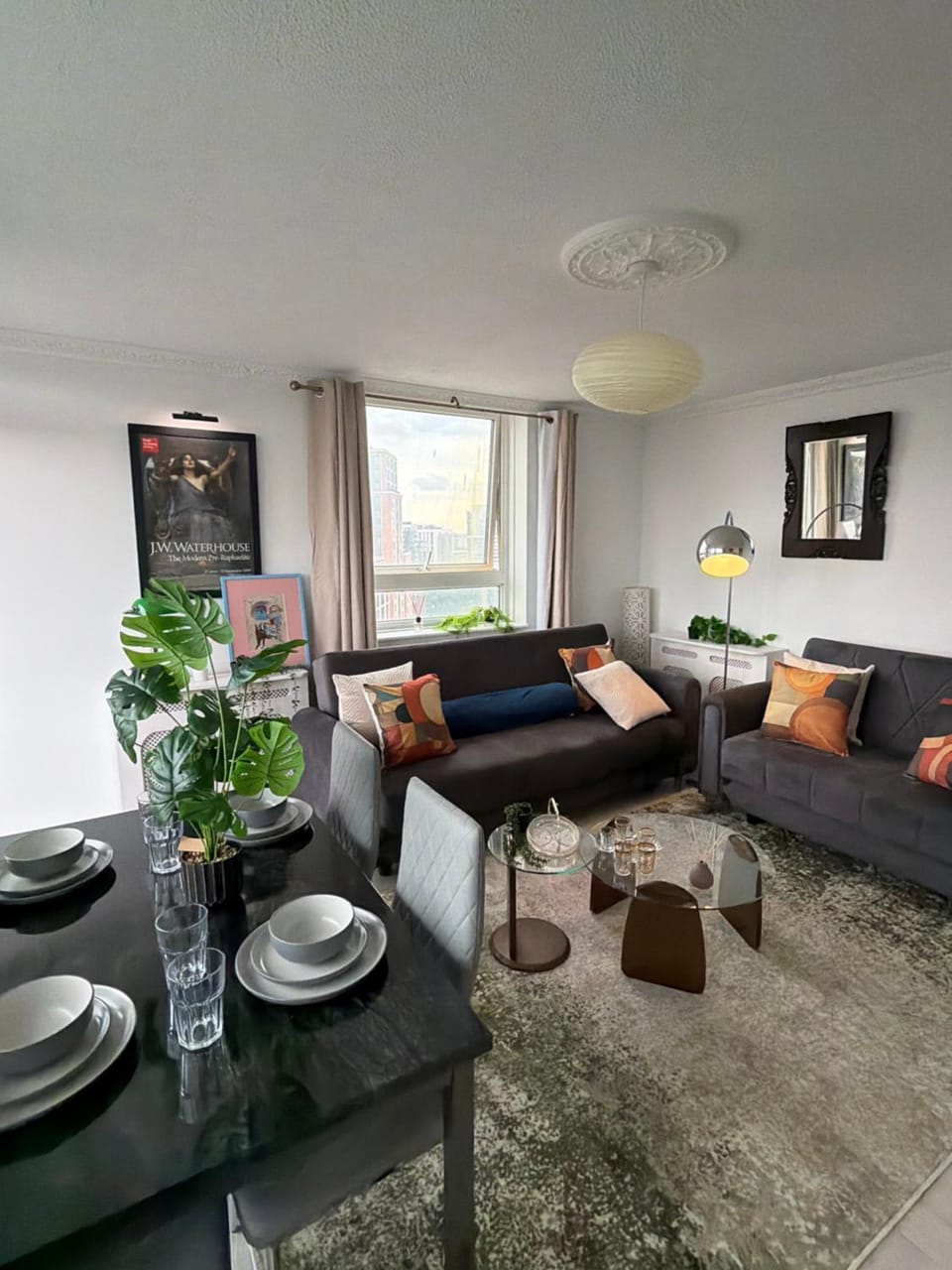 Living room, Seating area, Dining area