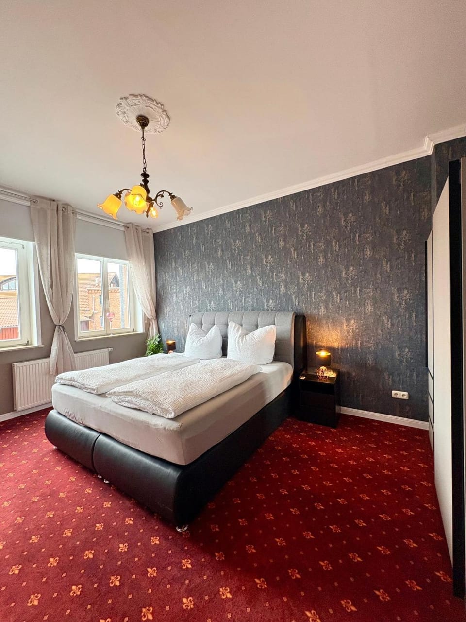 Living room, Bedroom