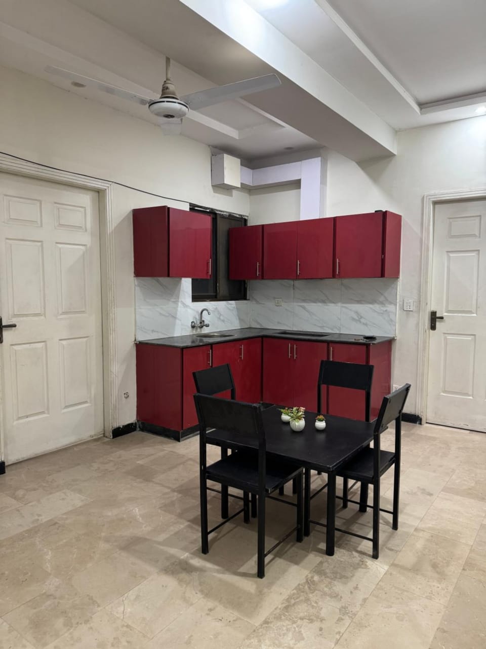 H13 appart Apartment in Islamabad Capital Territory