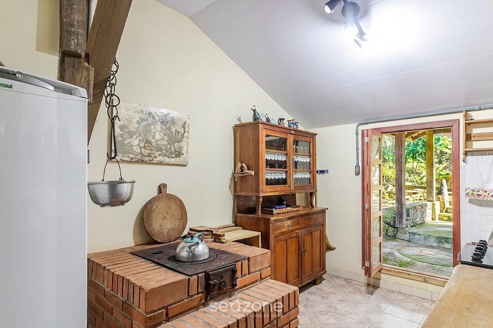 View (from property/room), Kitchen or kitchenette