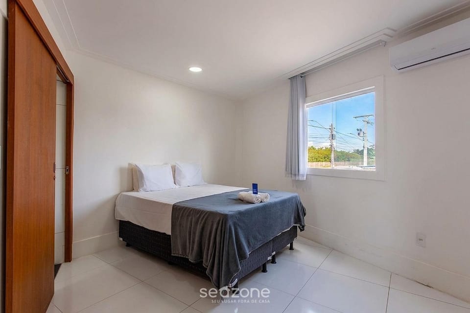 Bed, View (from property/room), Bedroom