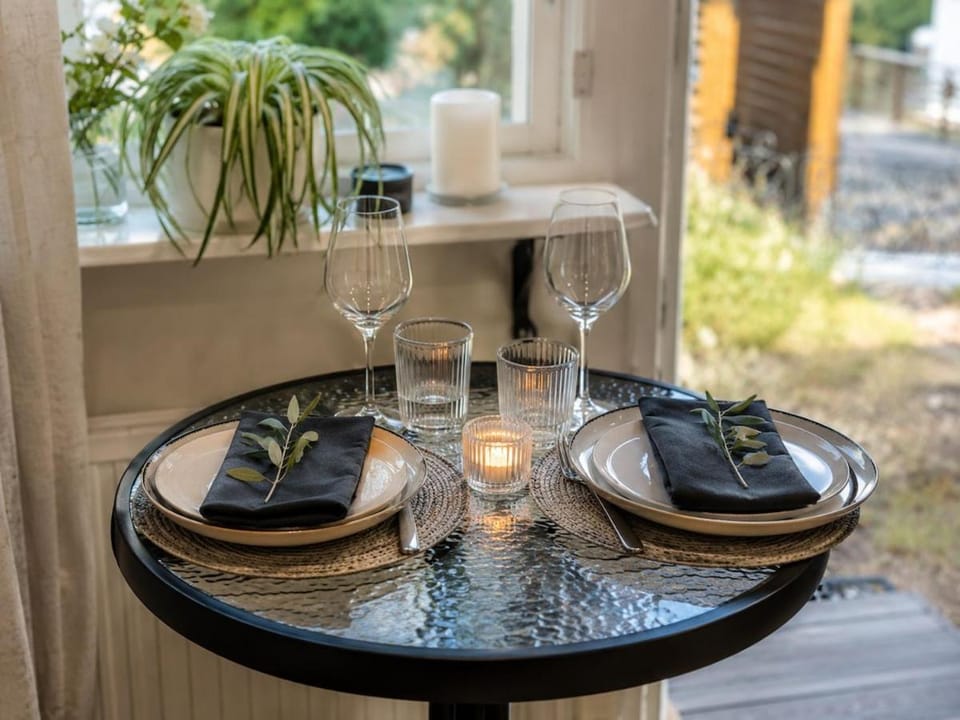 Cozy Ny Cabin near Nature, Lake, Sea and Stockholm Cabin in Stockholm County