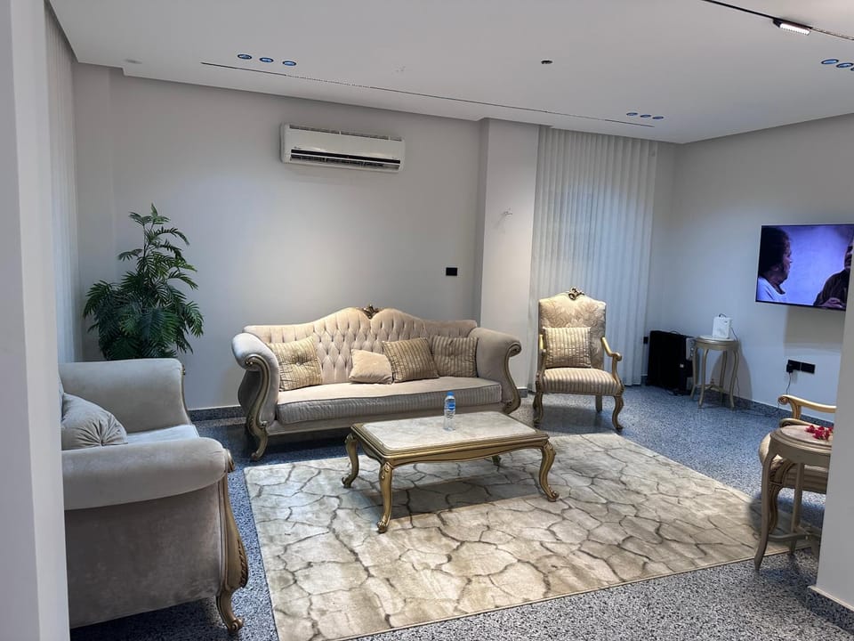 شقة مفروشه في كمبوند ذايد هايتس بالقرب من اركان ومول العرب Apartment in Egypt