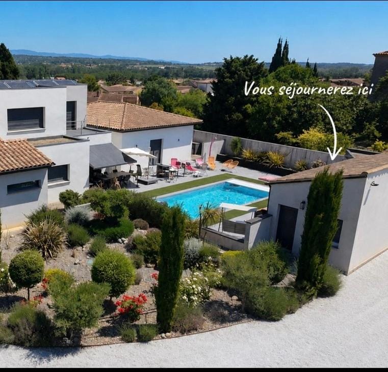 Garden, Pool view