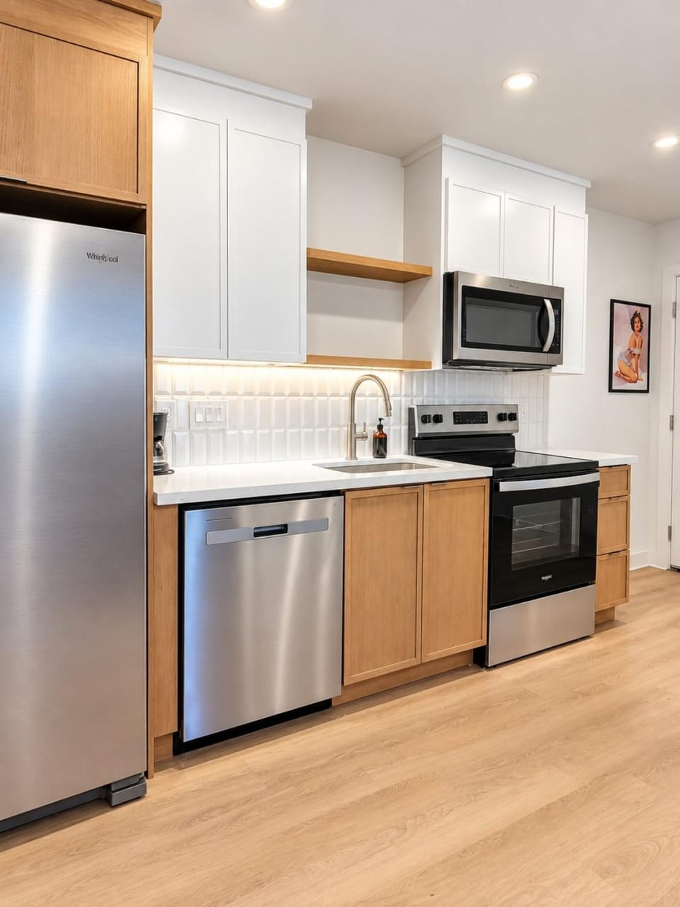 Trendy 1BR Sleeps 4 Free Parking Apartment in Harris County