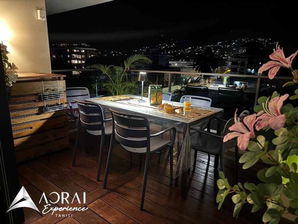 Night, Banquet/Function facilities, Dining area