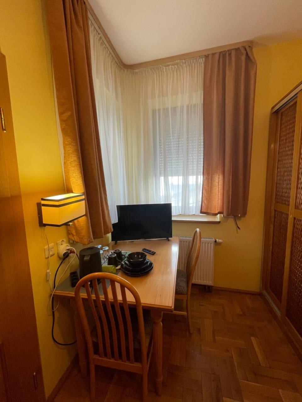 Chopina Twin Room Klima Apartment in Poland