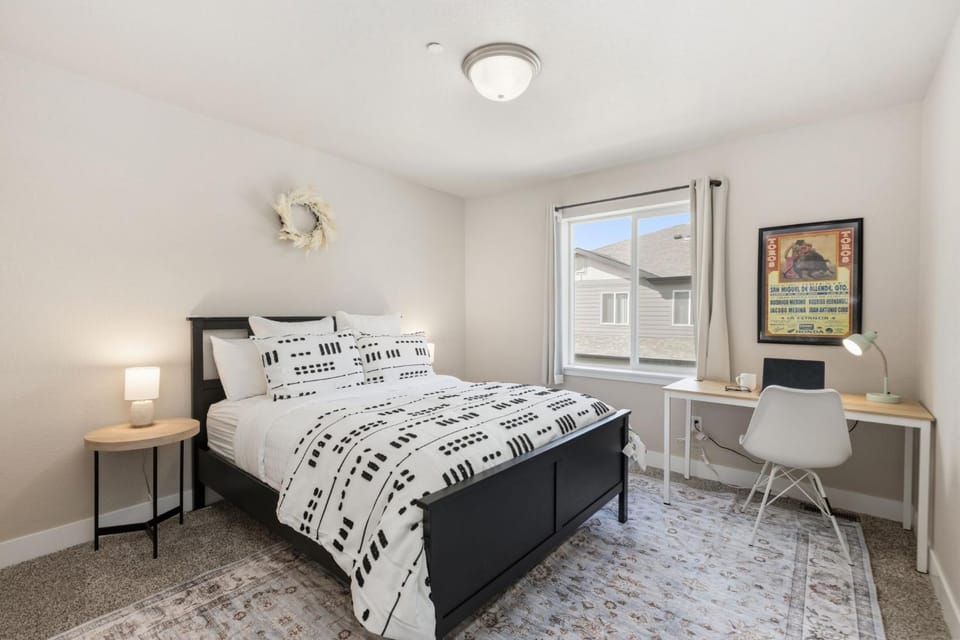 Bed, Day, Bedroom, furniture
