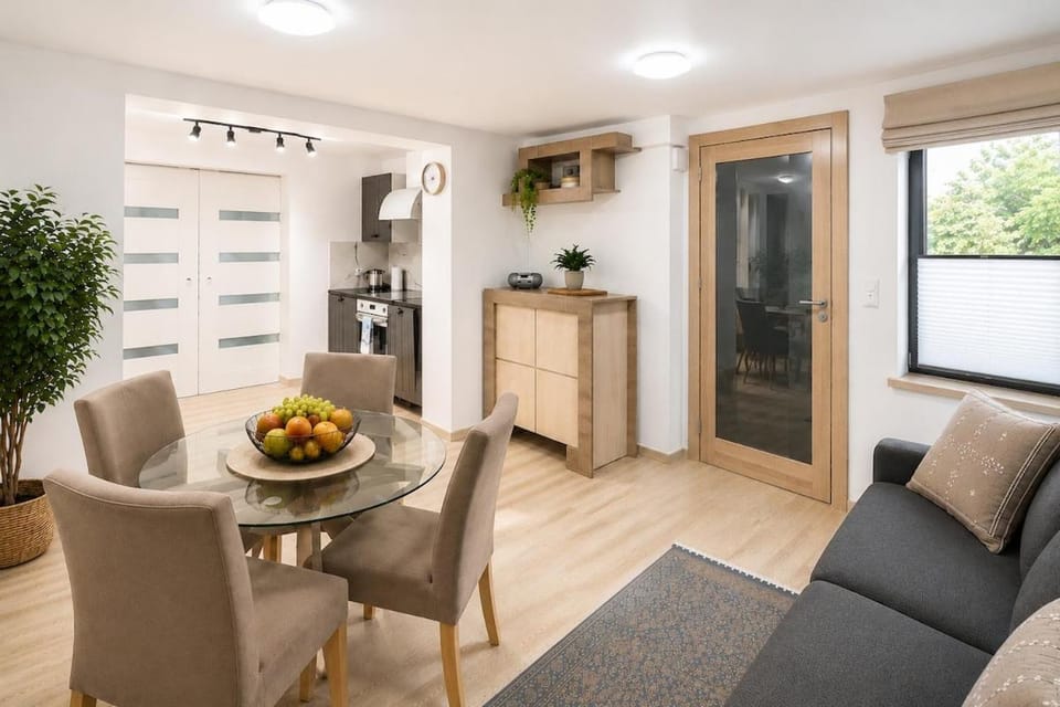Living room, Dining area