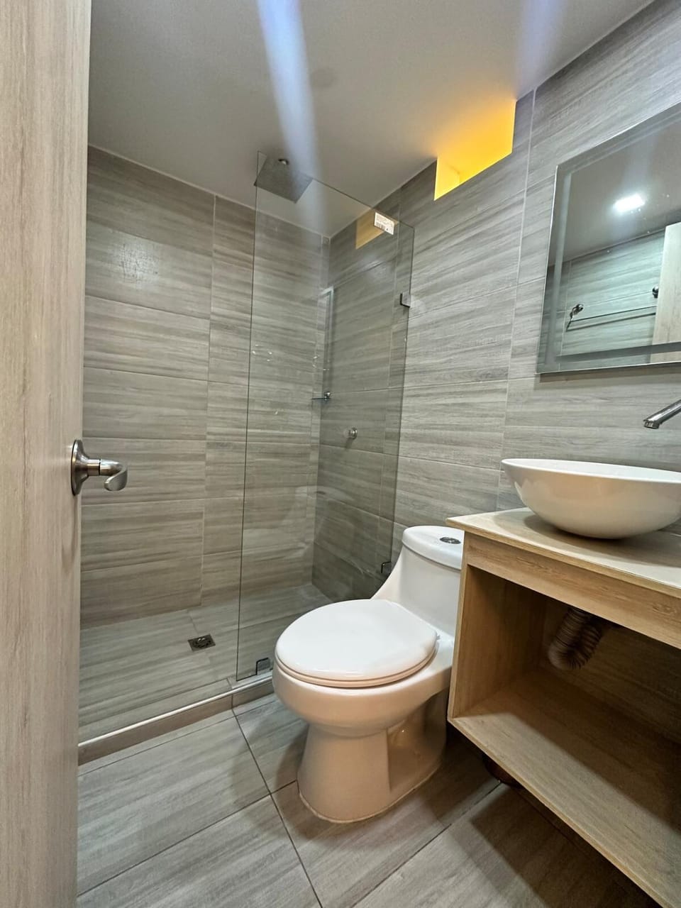 Troya apartaestudio rodadero 1 cuadra de la playa Apartment in Gaira