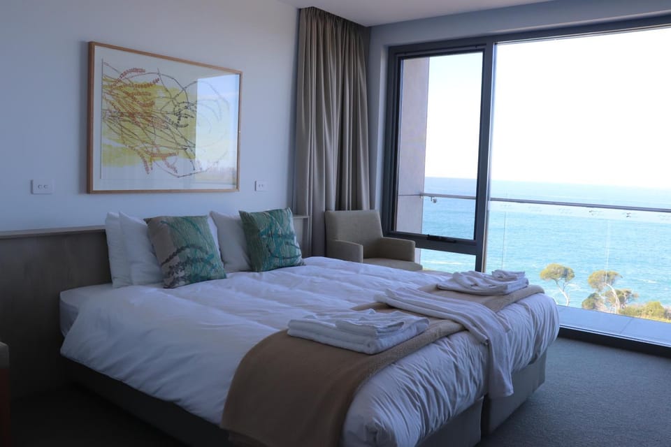 Bed, Bedroom, Sea view