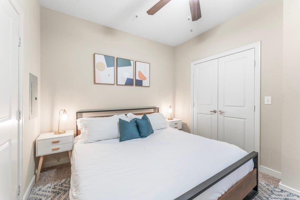 Property building, Bed