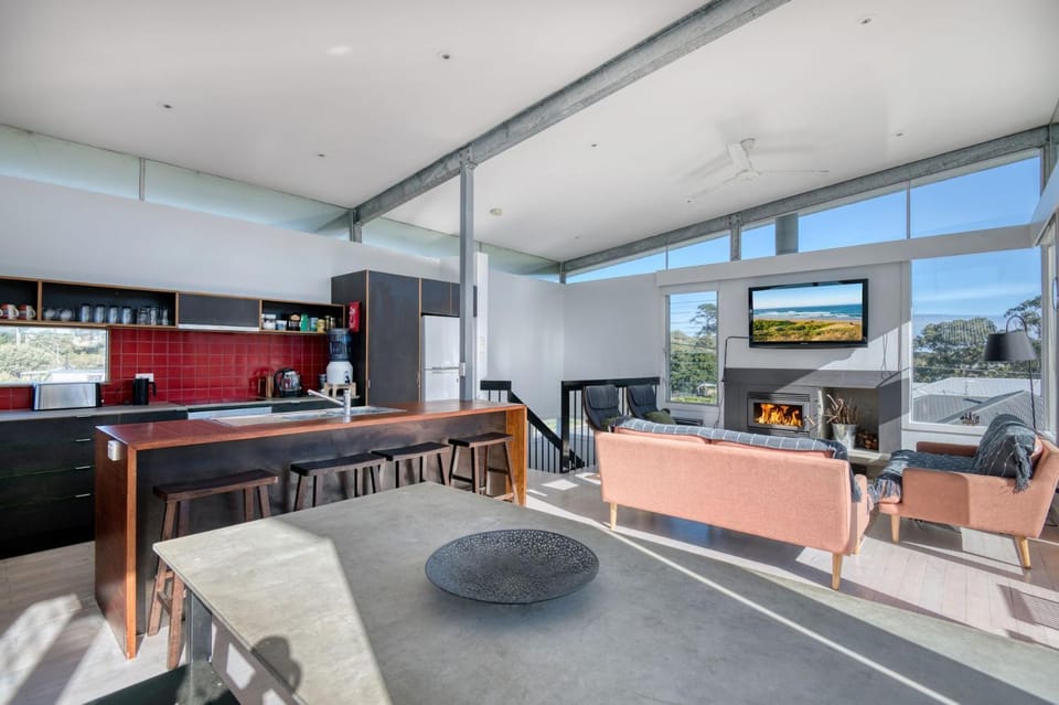 Jupiter 215 House in Venus Bay