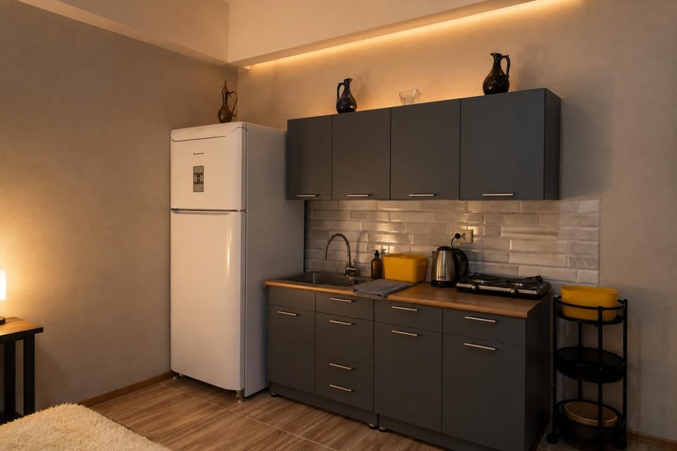 Kitchen or kitchenette, kitchen, kitchen