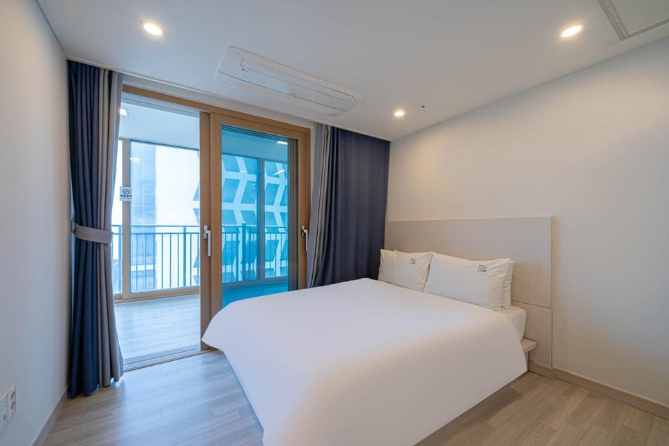 연화리330호텔&풀빌라 Hotel in Busan