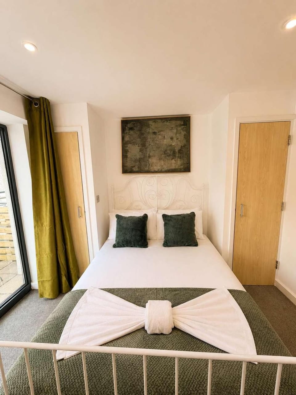 Bed, Photo of the whole room, Bedroom, towels, wardrobe