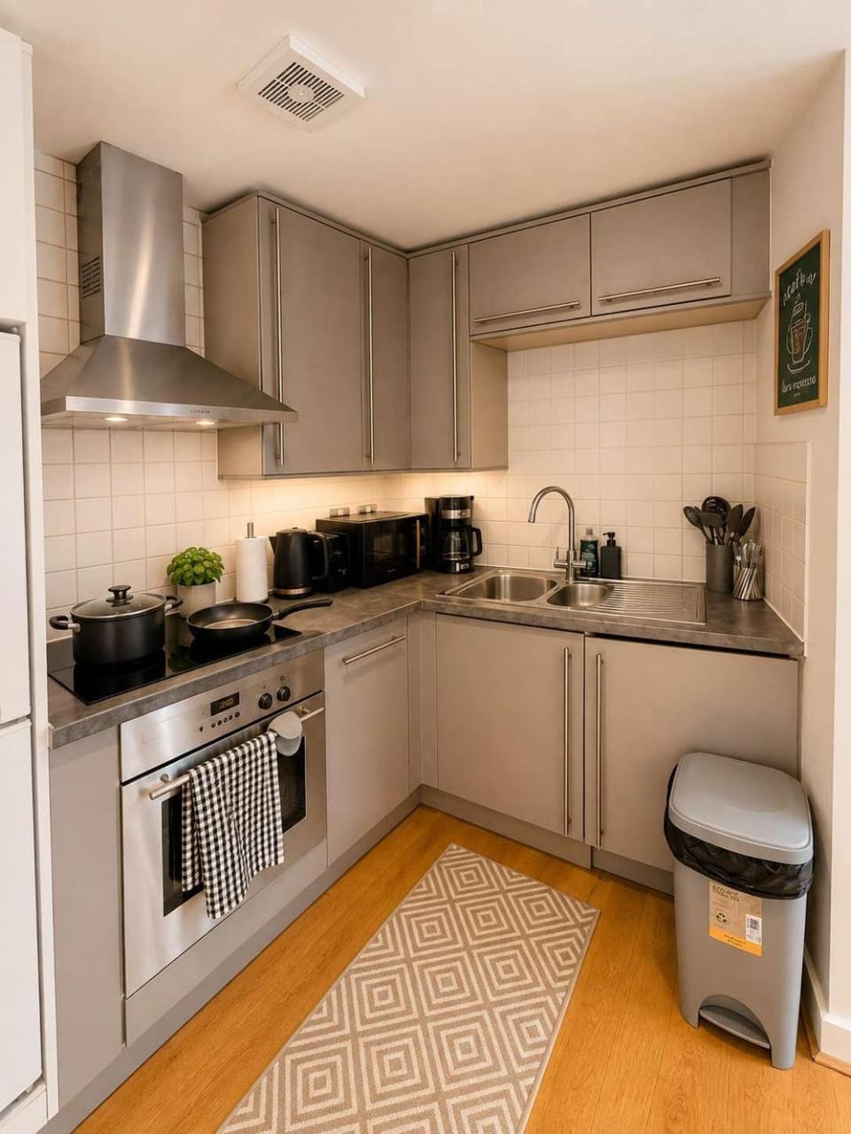 dishwasher, minibar, oven, pet friendly, stove, toaster