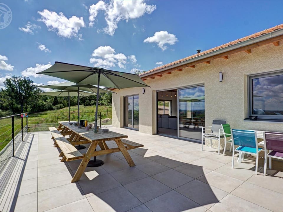 Maison rénovée, piscine privée - 18 pers. - FR-1-496-427 House in Auvergne-Rhône-Alpes