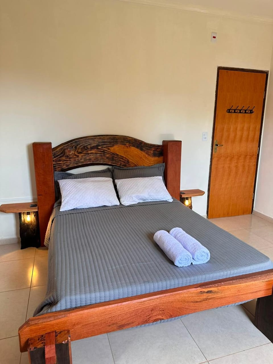 Bed, Bedroom, towels, wardrobe