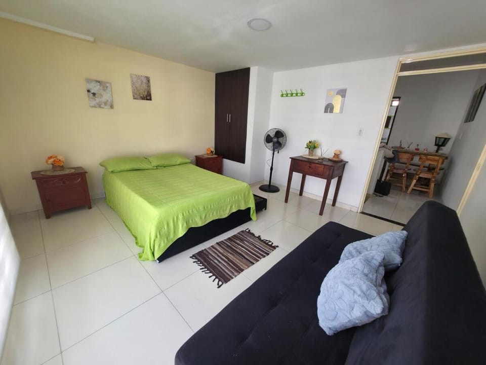 Apartaestudio acogedor en Calarcá, Eje Cafetero Apartment in Armenia