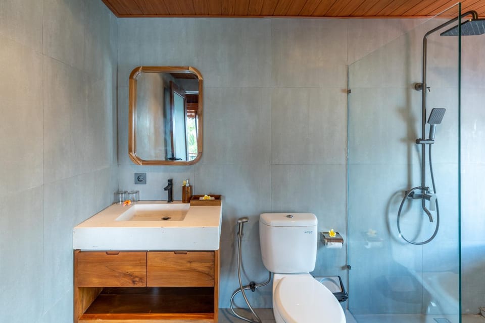 Shower, Bathroom