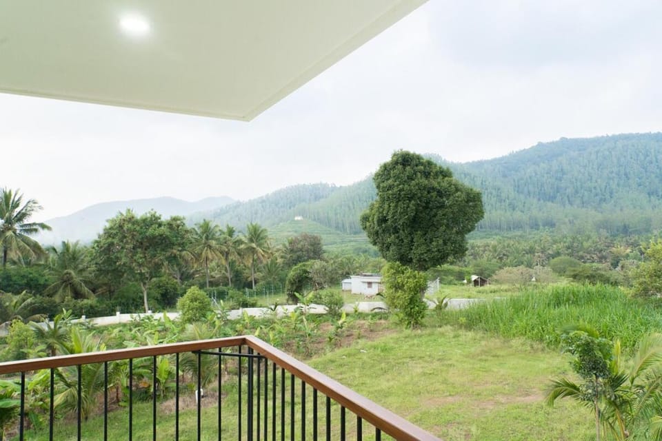 Natural landscape, View (from property/room), Balcony/Terrace, Mountain view