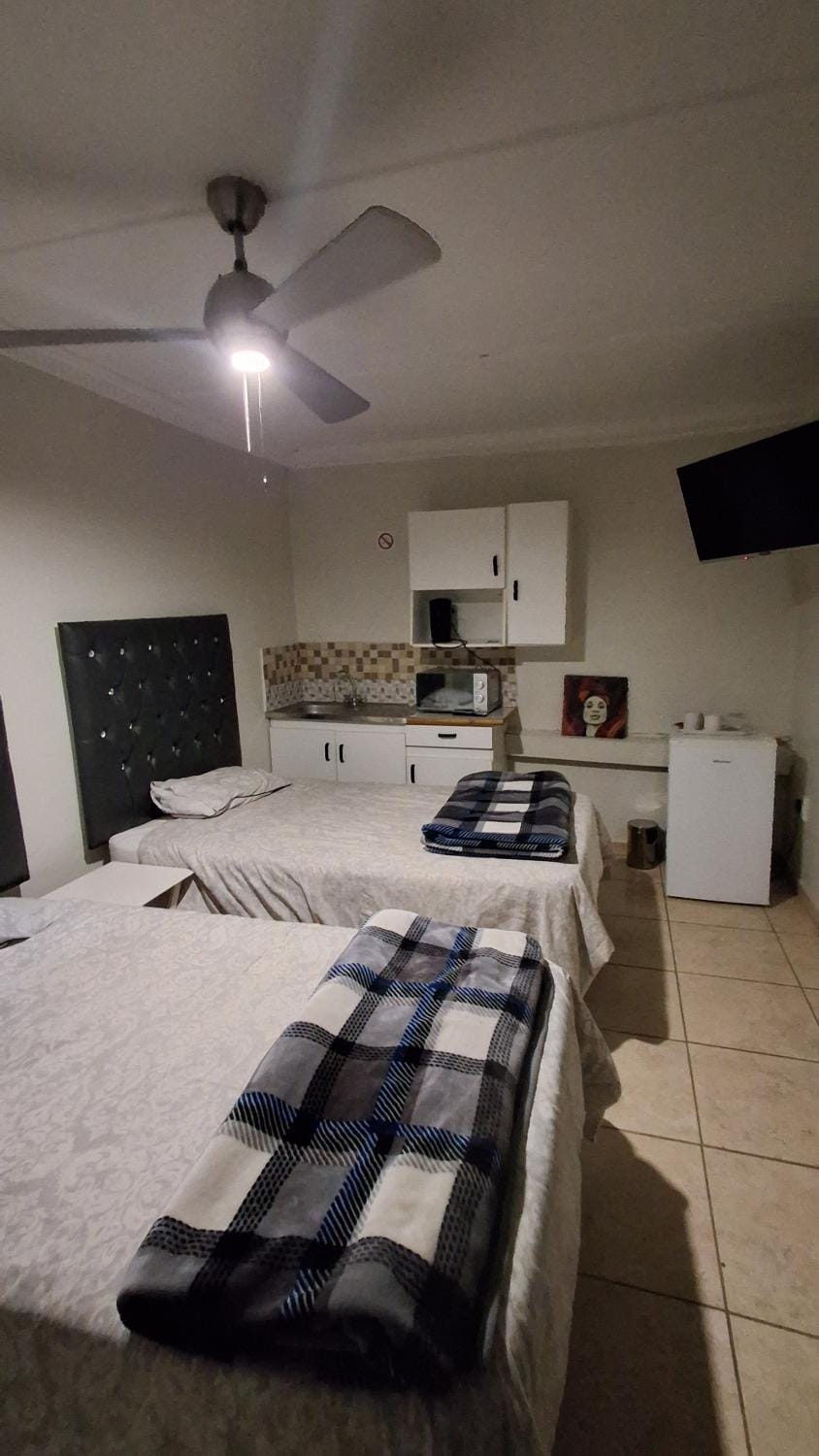 TheHughs Guest house Bed and Breakfast in KwaZulu-Natal