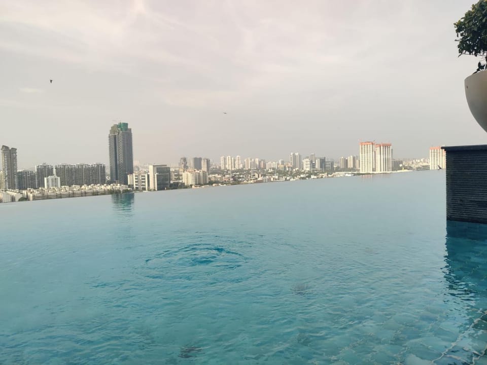 Azure Haven-67 Infinity Pool Studio M3M Sky view Apartment in Gurugram