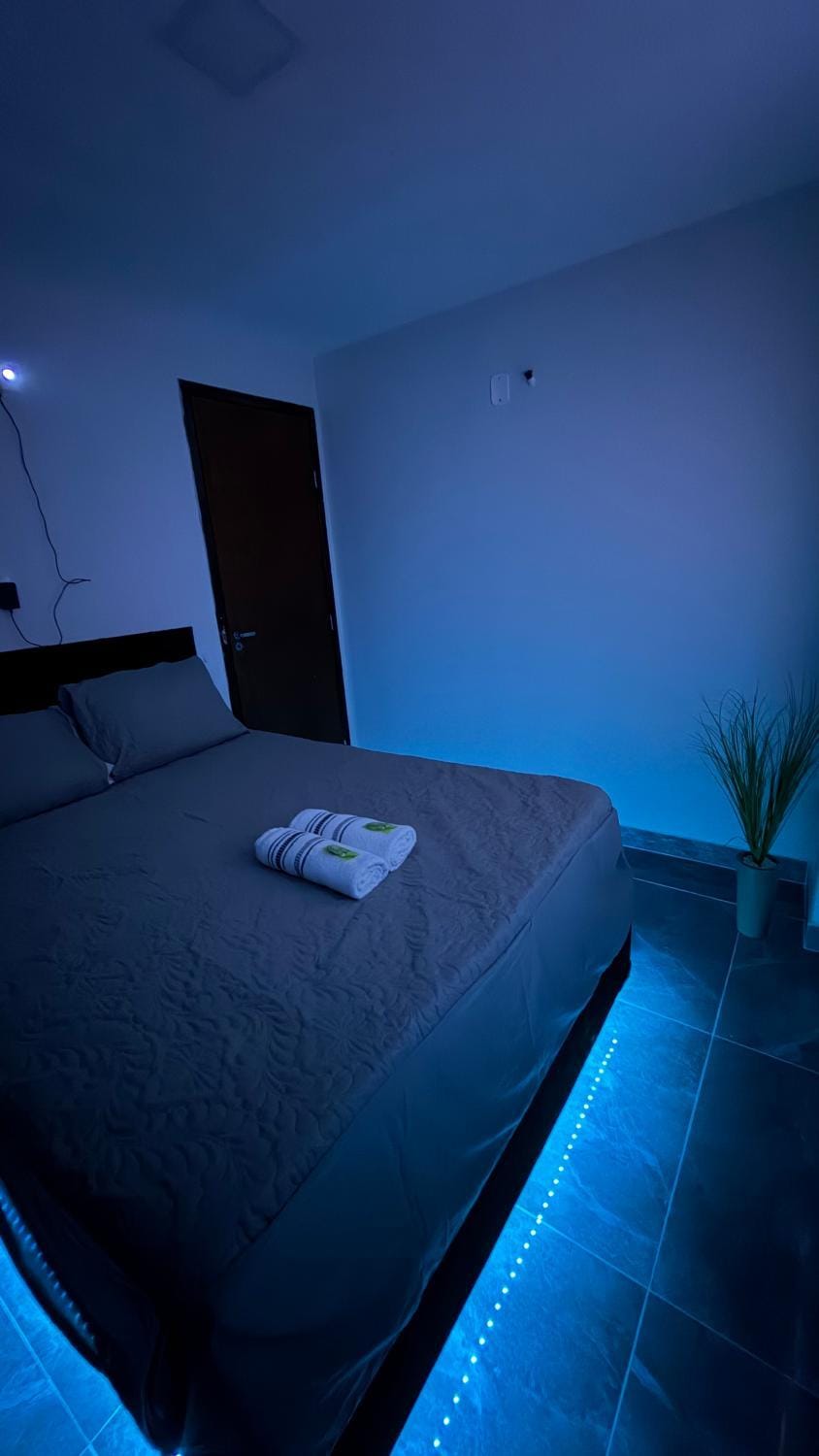 Apartamento completo com ar a 4 minutos da praia do recreio Apartment in Rio de Janeiro