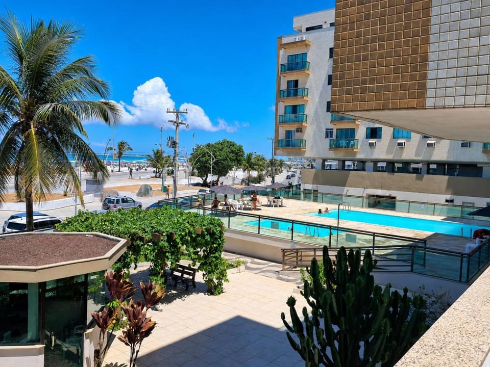 Atravessou a Rua, Chegou na Praia! | 8 Hóspedes Apartment in Cabo Frio