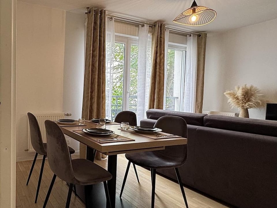 Charming & new apartment near Paris Apartment in Sartrouville