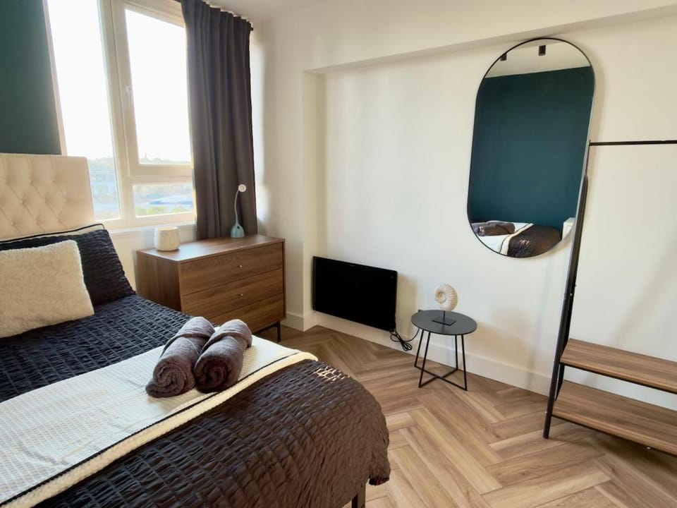 Stylish Penthouse 3BR 3Bath 6 Guest Old Street - Pets - Wifi - Parking Apartment in London Borough of Islington