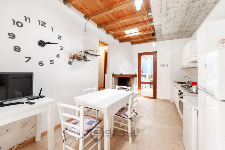 Estay - Casa Nicole - Near the beach & BBQ House in Geremeas