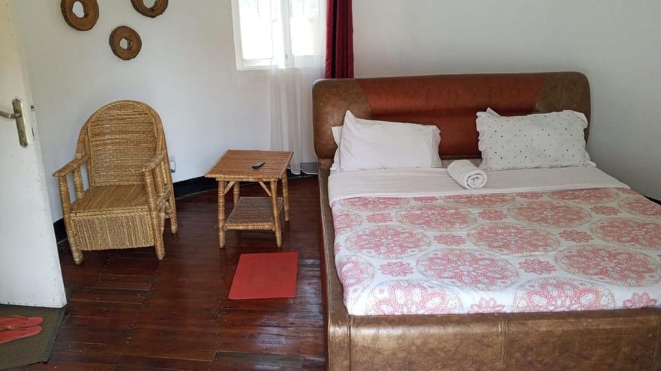 Sam's Place Fortportal Bed and Breakfast in Uganda