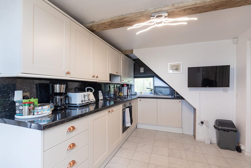 Free Birds Rest - Coastal Escape - Sleeps 8 House in Allerdale District
