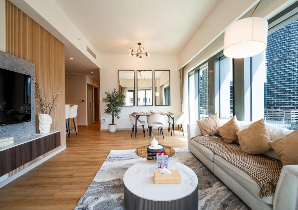 TV and multimedia, Living room, Dining area