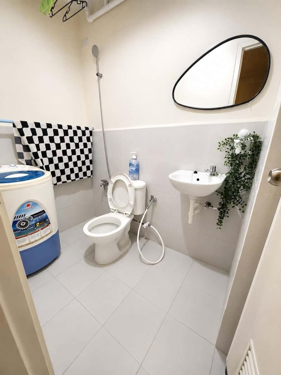 Man Cave Suite-Deca Manila Apartment in Manila City