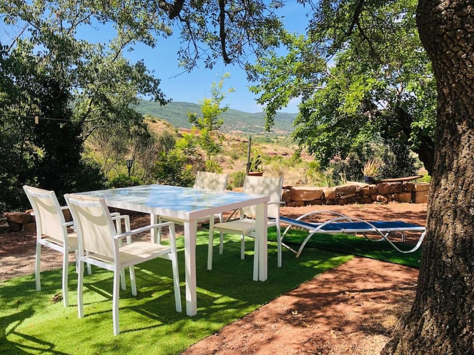 Gîte du Mont Mars House in Occitanie