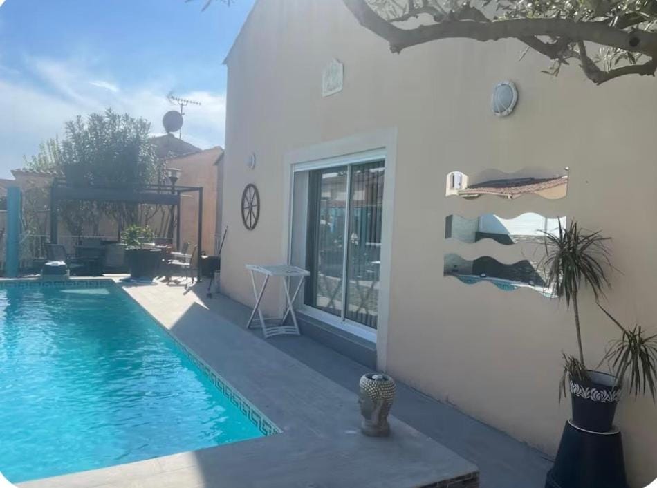 Belle Villa avec piscine proche des plages Villa in Mauguio
