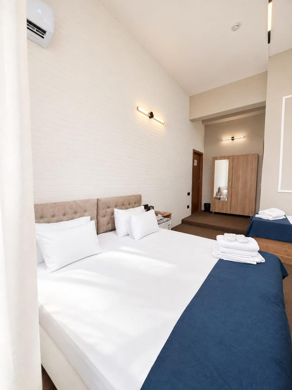 Bed, Photo of the whole room, Bedroom, towels, wardrobe, air conditioner