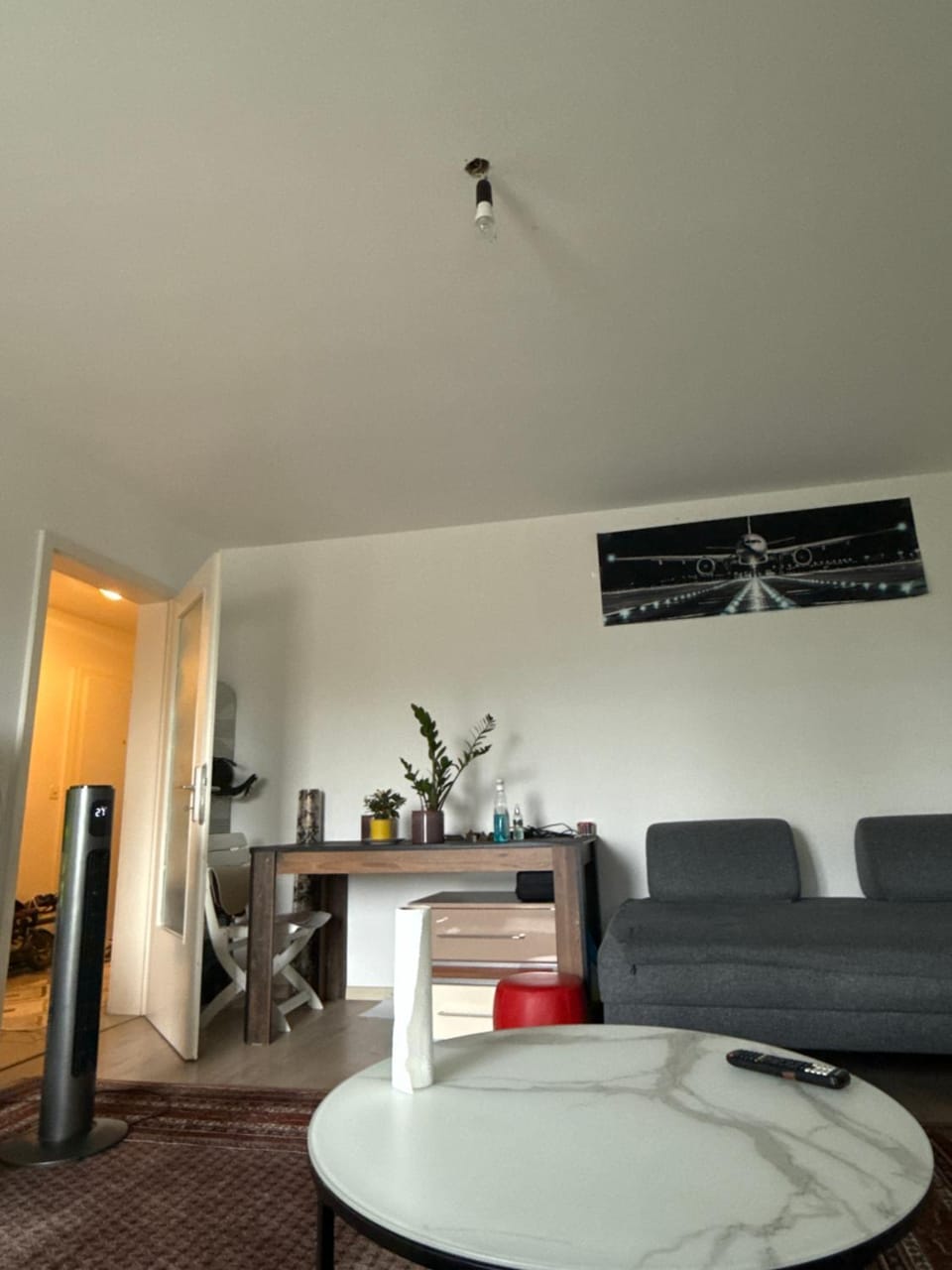 Eigenes Zimmer in einer geteilten Wohnung Vacation rental in Aargau, Switzerland