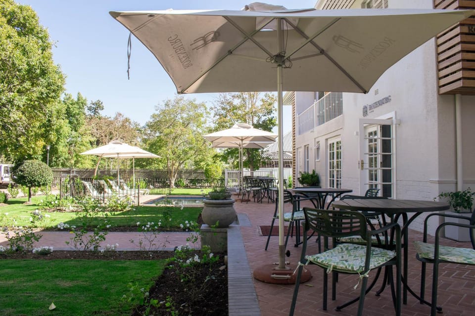 Property building, Patio, Garden