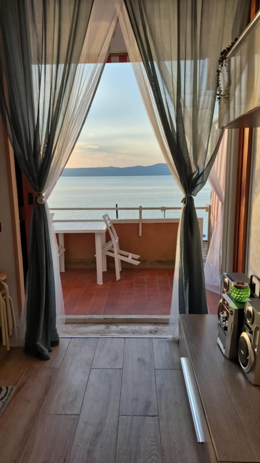 The oasis in the lake Apartment in Anguillara Sabazia