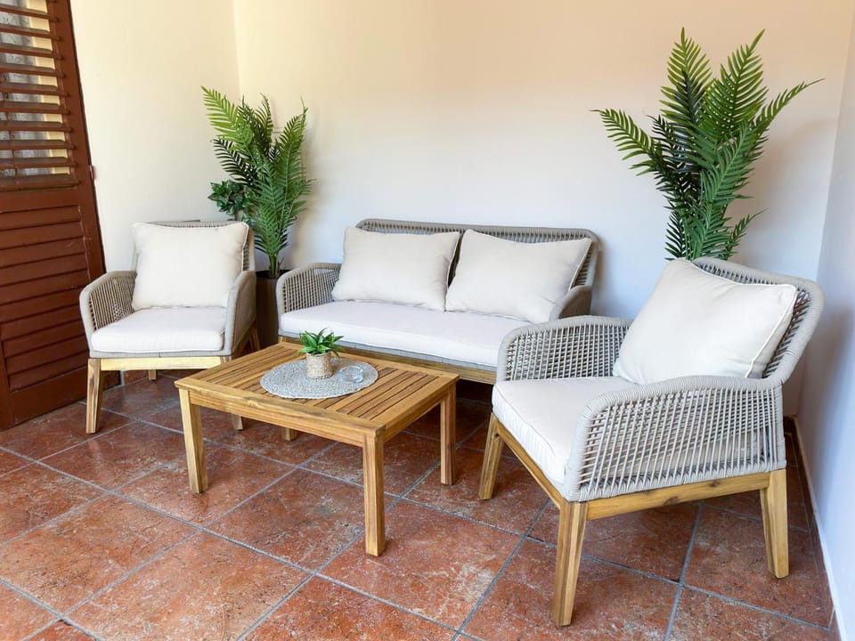 Holiday Home Leonida House in Dubrovnik-Neretva County