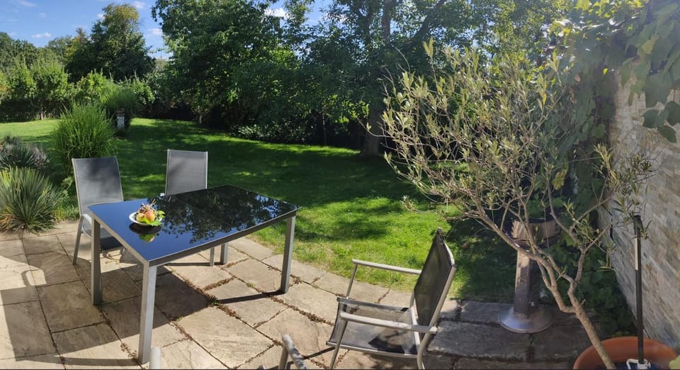 Garden, Garden view