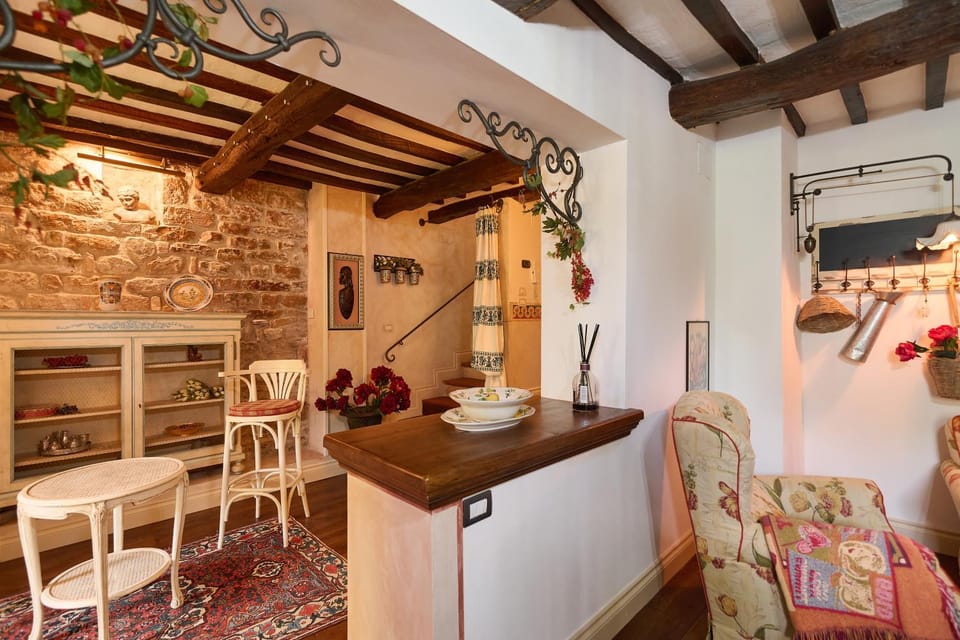 Kitchen or kitchenette, Living room, Dining area, air conditioner