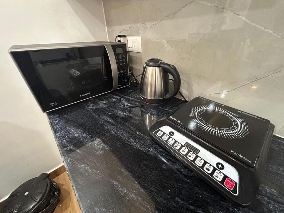 Ufairia Stays Apartment in Noida